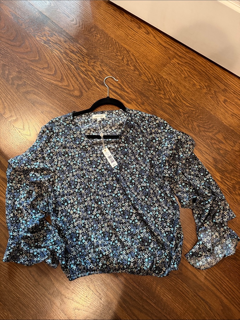 Max Studio Navy Blue and Light Blue Floral Peasant Blouse